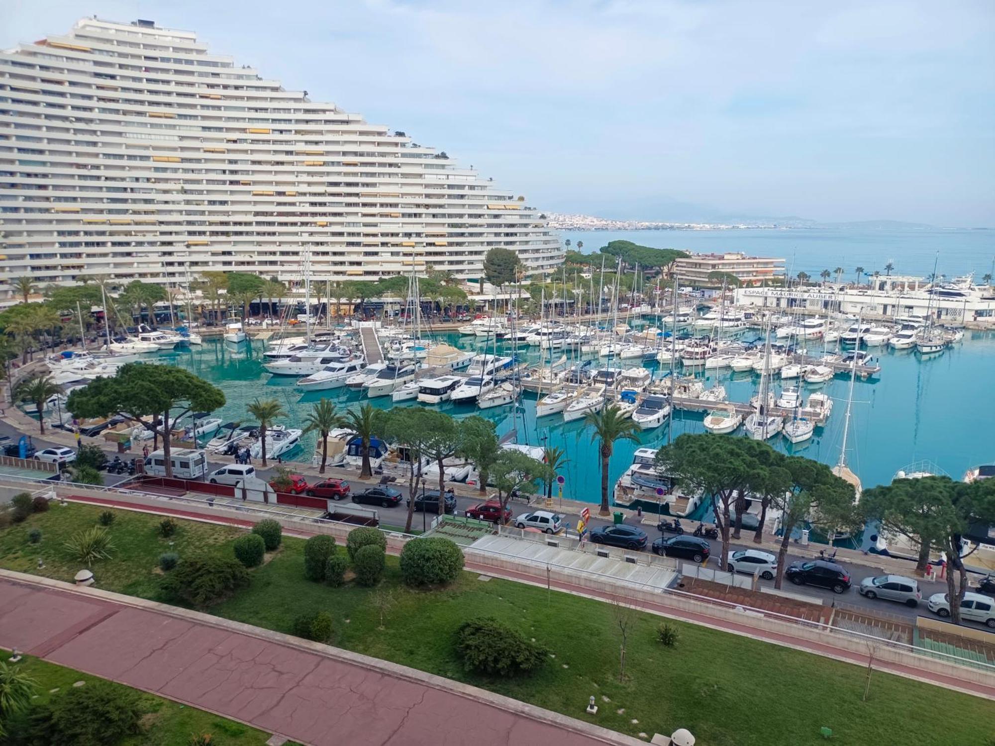 Appartement Grand Vue à Marina Baie Des Anges Villeneuve-Loubet